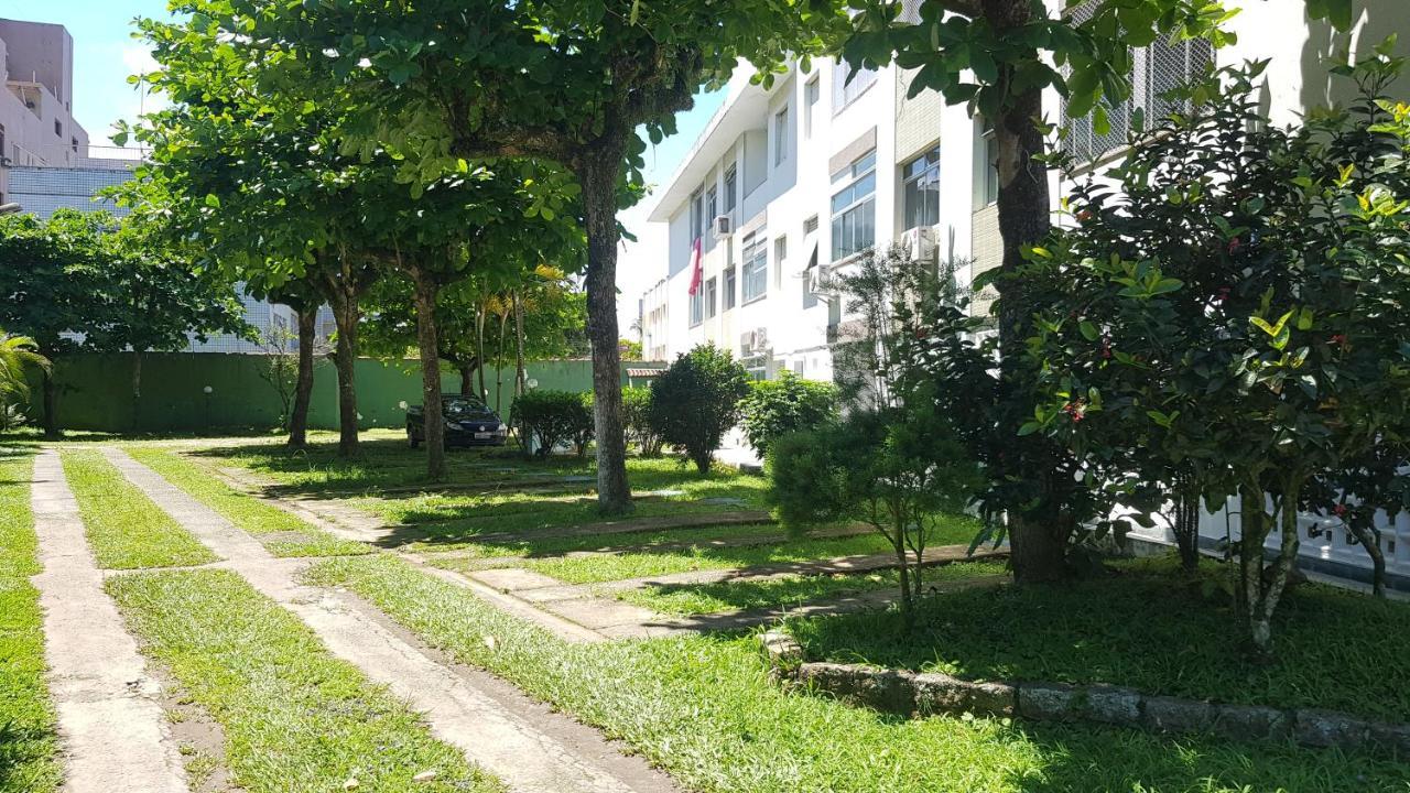 Apartamento A Uma Quadra Da Praia Γκουαρούχα Εξωτερικό φωτογραφία