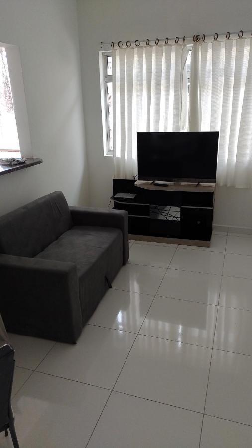 Apartamento A Uma Quadra Da Praia Γκουαρούχα Εξωτερικό φωτογραφία